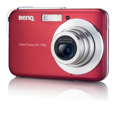 BenQ T700 Digital Camera - Red – image 1