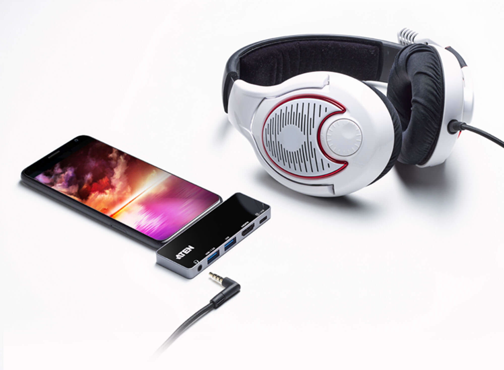 ATEN USB-C Travel Dock with Power Pass-Through – image 7