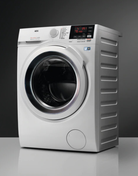 AEG L7WBG741R washer dryer Freestanding Front-load White – image 2