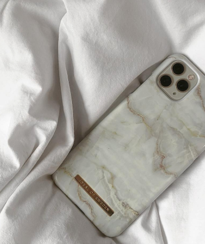 iDeal of Sweden Golden Pearl Marble – image 8