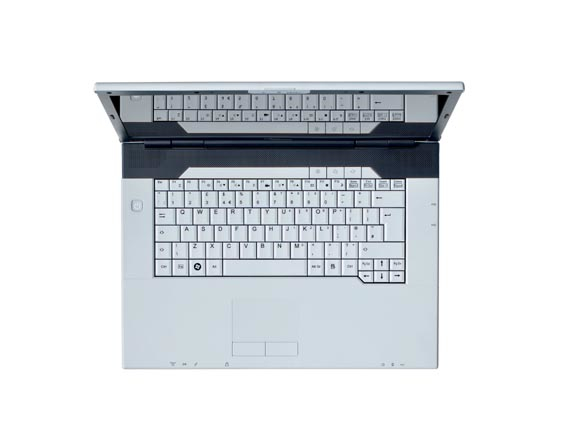 Fujitsu AMILO Pi 3525_NR002 – image 4