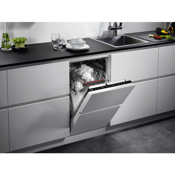 AEG Series 7000 FSE73427P Fully built-in 9 place settings – image 2