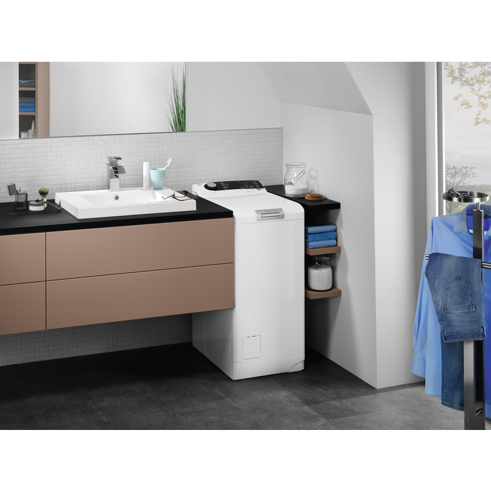 AEG L7TE74275 washing machine Top-load – image 2