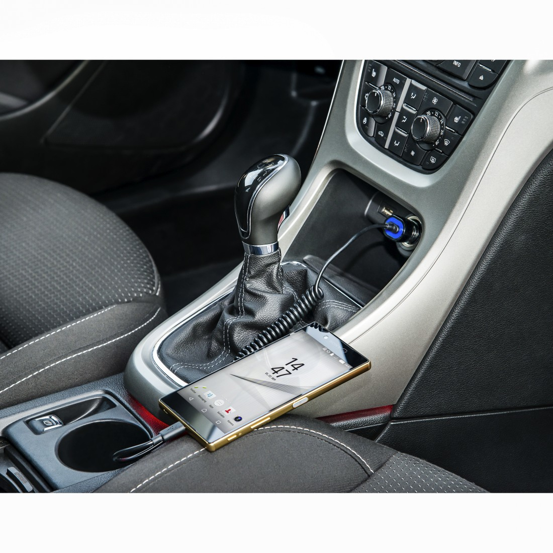 Hama 00136172 mobile device charger Universal Black Cigar lighter Auto – image 2