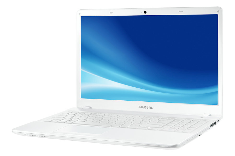 Samsung 2 NP270E5K Intel® Core™ i3 i3-5005U Laptop