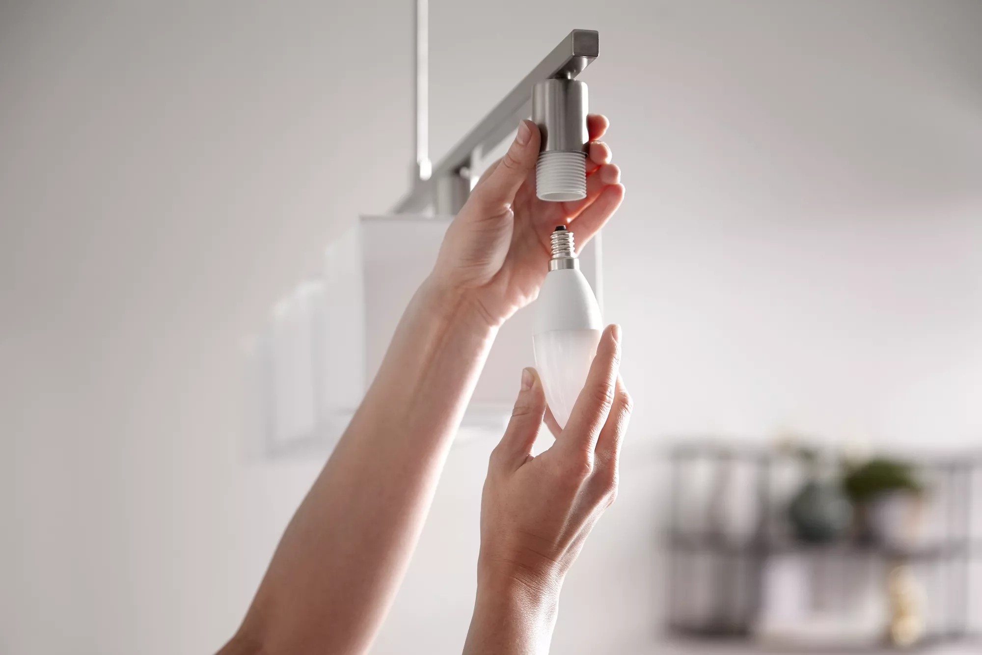 Philips by Signify Philips Hue White and colour ambience 046677468996 smart lighting Smart bulb Bluetooth/Zigbee – image 5