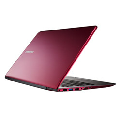 Samsung 5 530U3B-A54P Intel® Core™ i5 i5-2467M Laptop – image 1