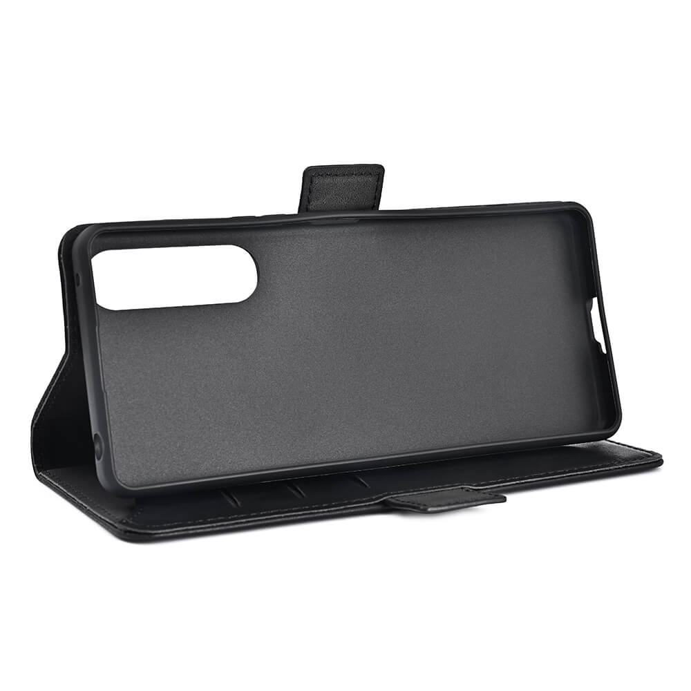 Gear Wallet Case Black - Sony Xperia 5 IV – image 5