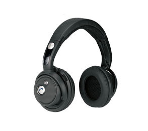 Motorola S805 Bluetooth DJ Headphone – image 1