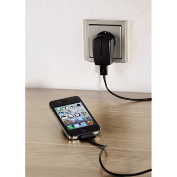 Hama 115079 Mobile phone, MP3 Black AC, Cigar lighter, USB Auto, Indoor – image 3