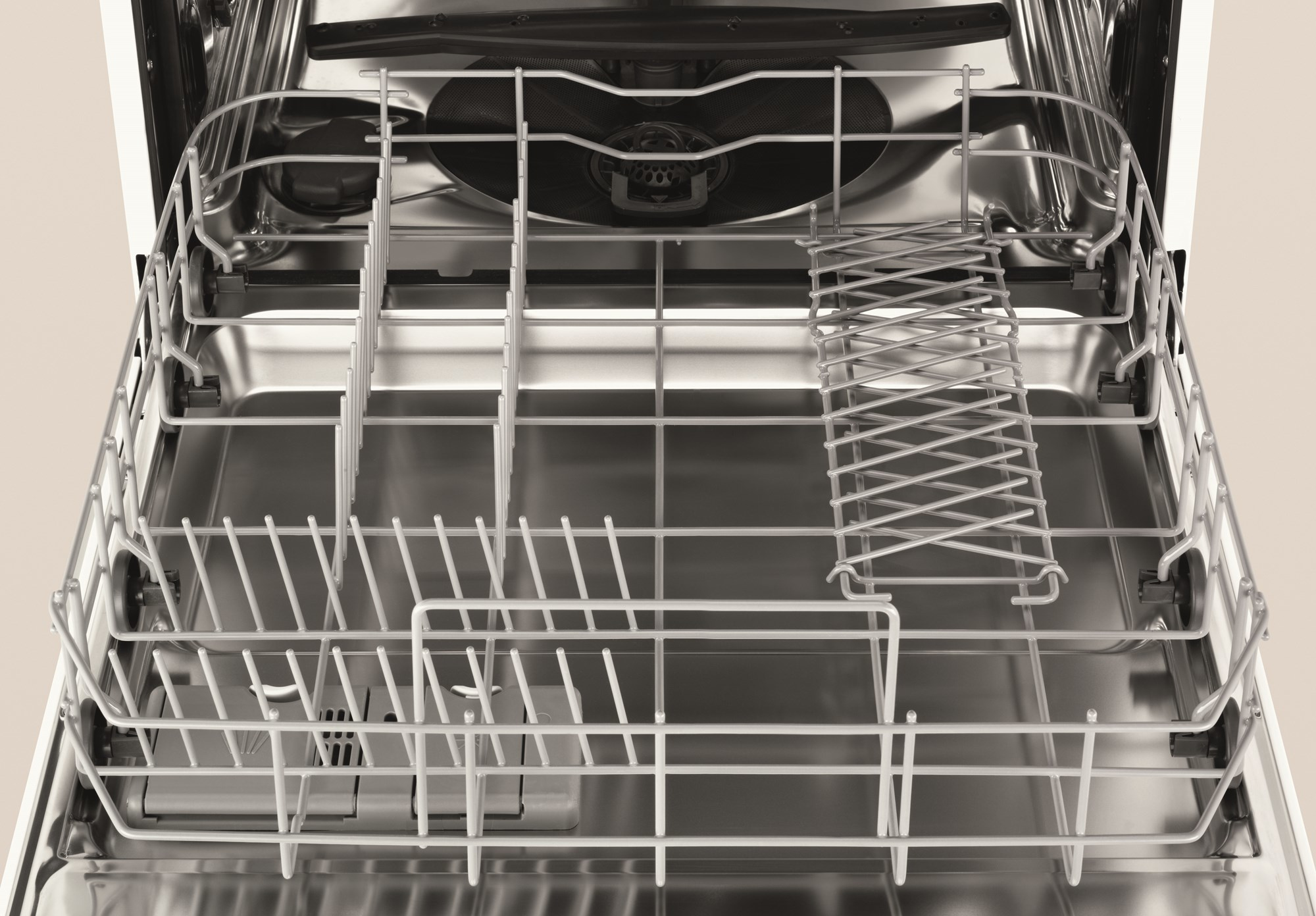 Electrolux ESF5528LOX dishwasher Freestanding 13 place settings – image 5