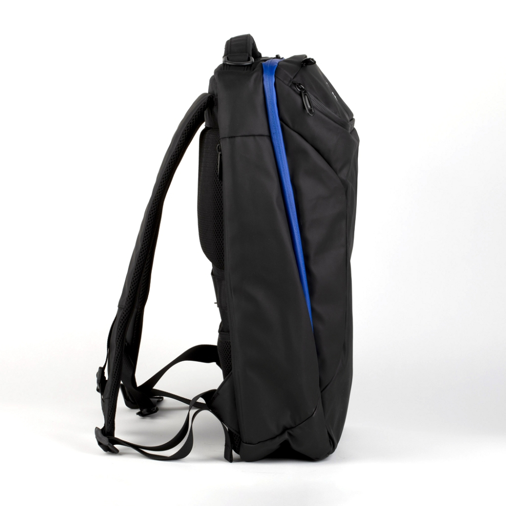 Konix KX FFF 17' GAMING BACKPACK – image 3