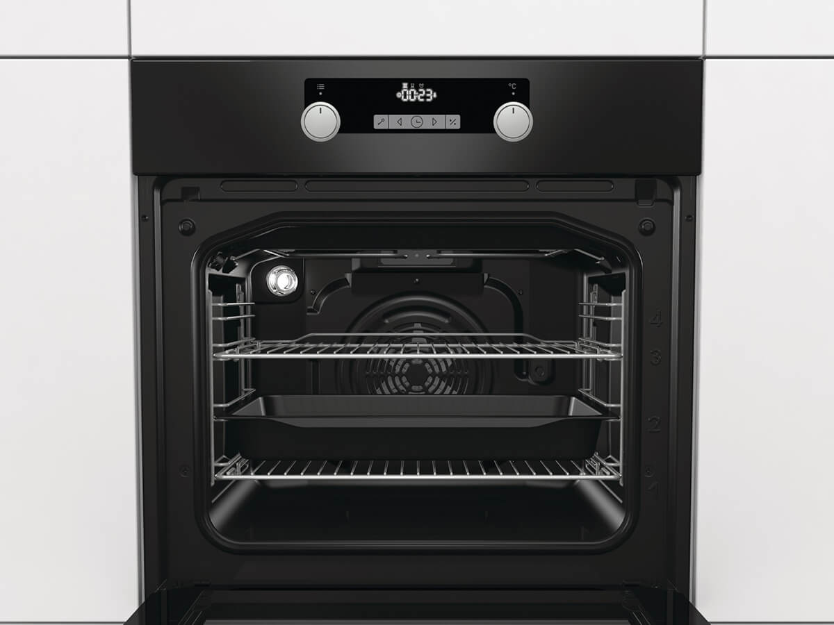 Hisense BI3221AB oven – image 2