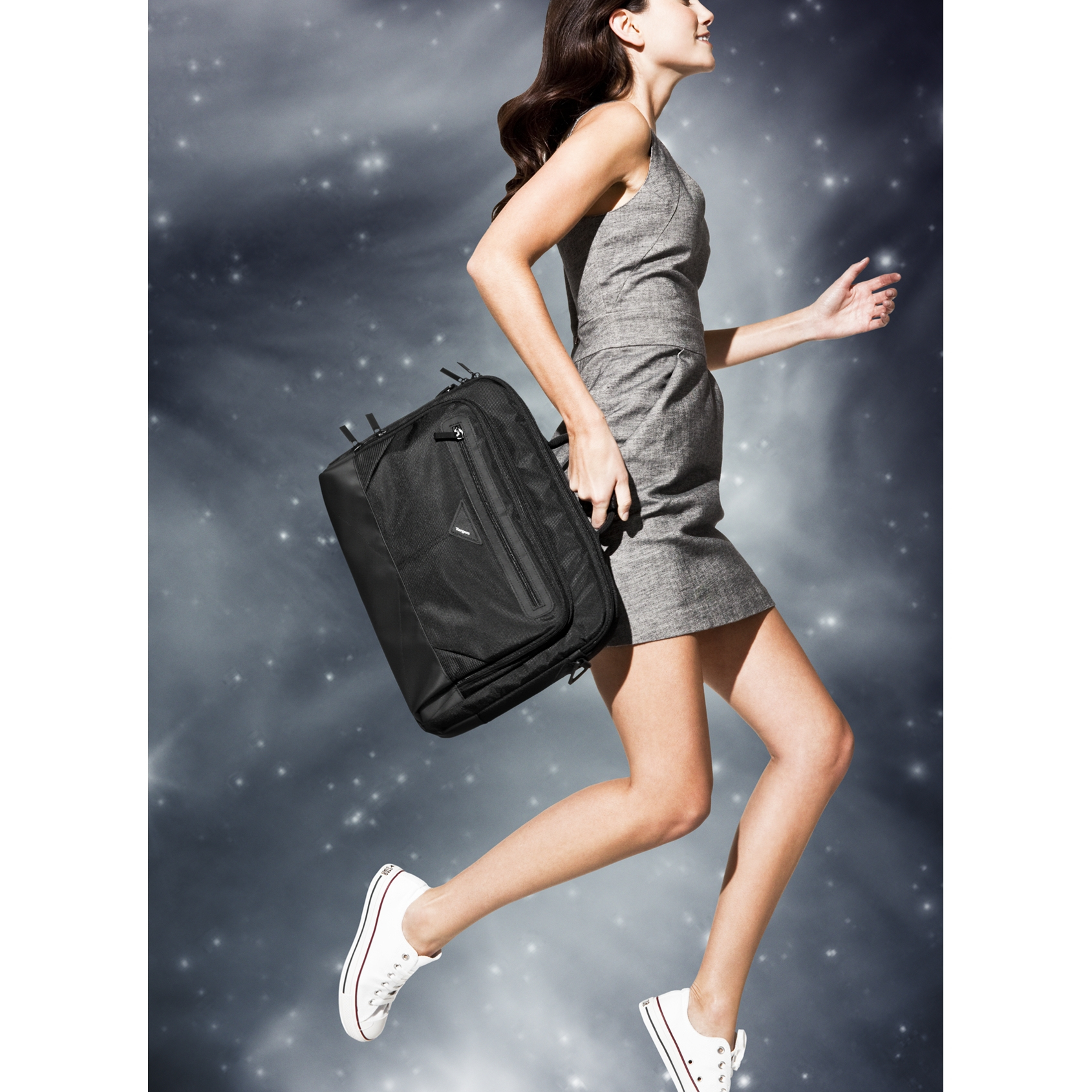 Targus A7 40.6 cm (16") Sleeve case Black – image 3
