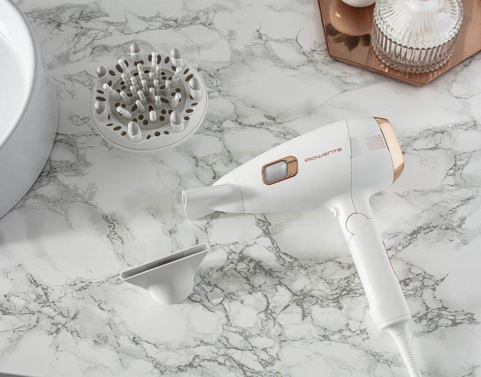 Rowenta Ultimate Experience CV9240 hair dryer – image 2