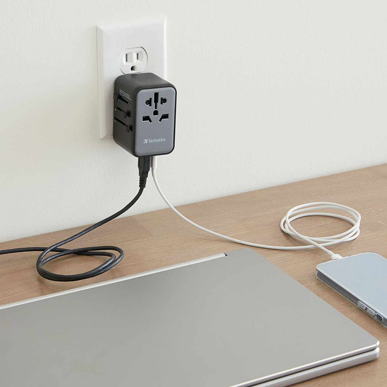 Verbatim 32124 mobile device charger Universal Black AC Fast charging Indoor – image 3