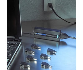 Targus Universal AC Power Adapter – image 3