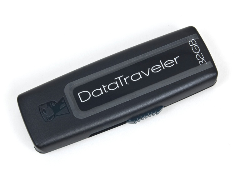 Kingston Technology 32GB DataTraveler 100 – image 2