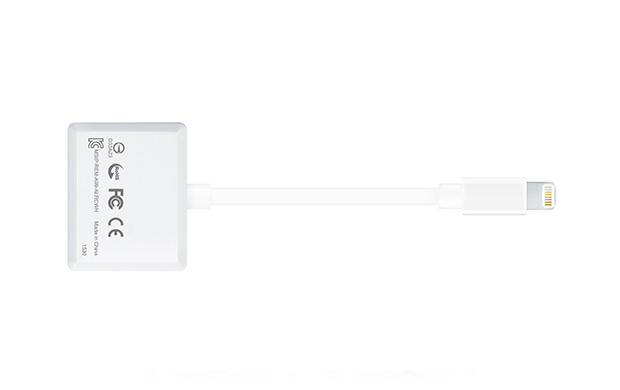 ADATA AMFICRWH+ASDH32GUICL10-R card reader Lightning White – image 4