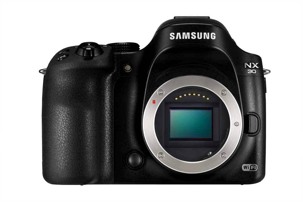 Samsung NX30 + OIS III 18-55mm – image 5