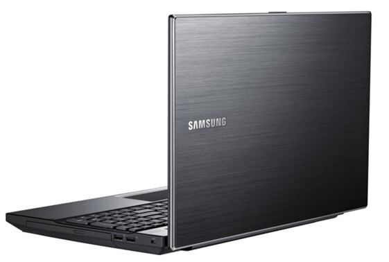 Samsung 3 NP305V5Z AMD A8 A8-3510MX – image 4