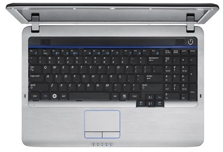 Samsung R NP-R530-JA09UK laptop Intel® Celeron® T3100 – image 2