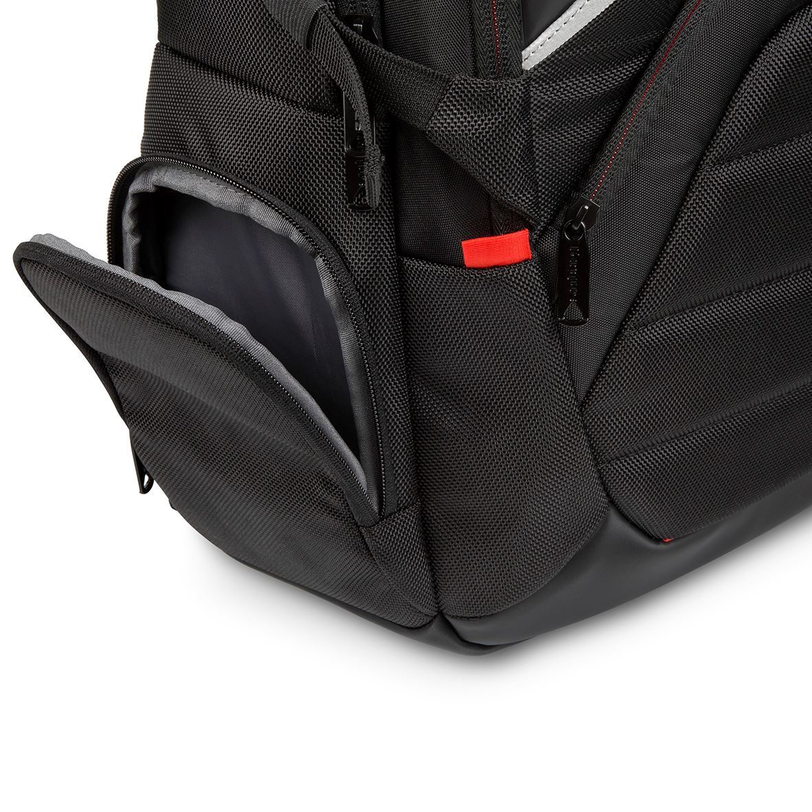 Targus Strike 17.3" Gaming Laptop Backpack – image 8