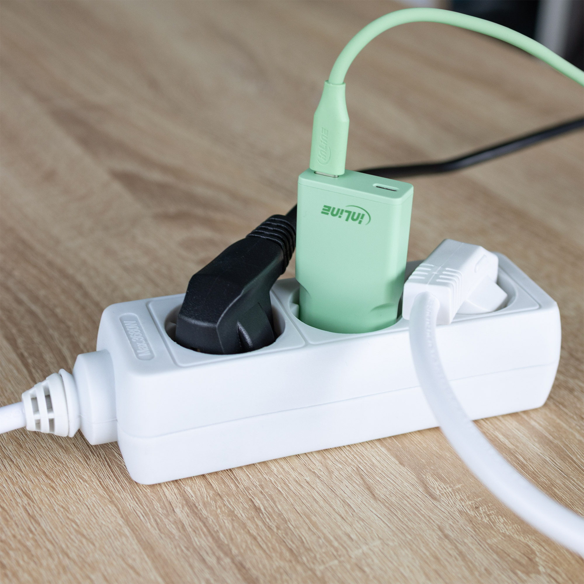 InLine 31590G mobile device charger Universal Light Green AC Fast charging Indoor – image 8