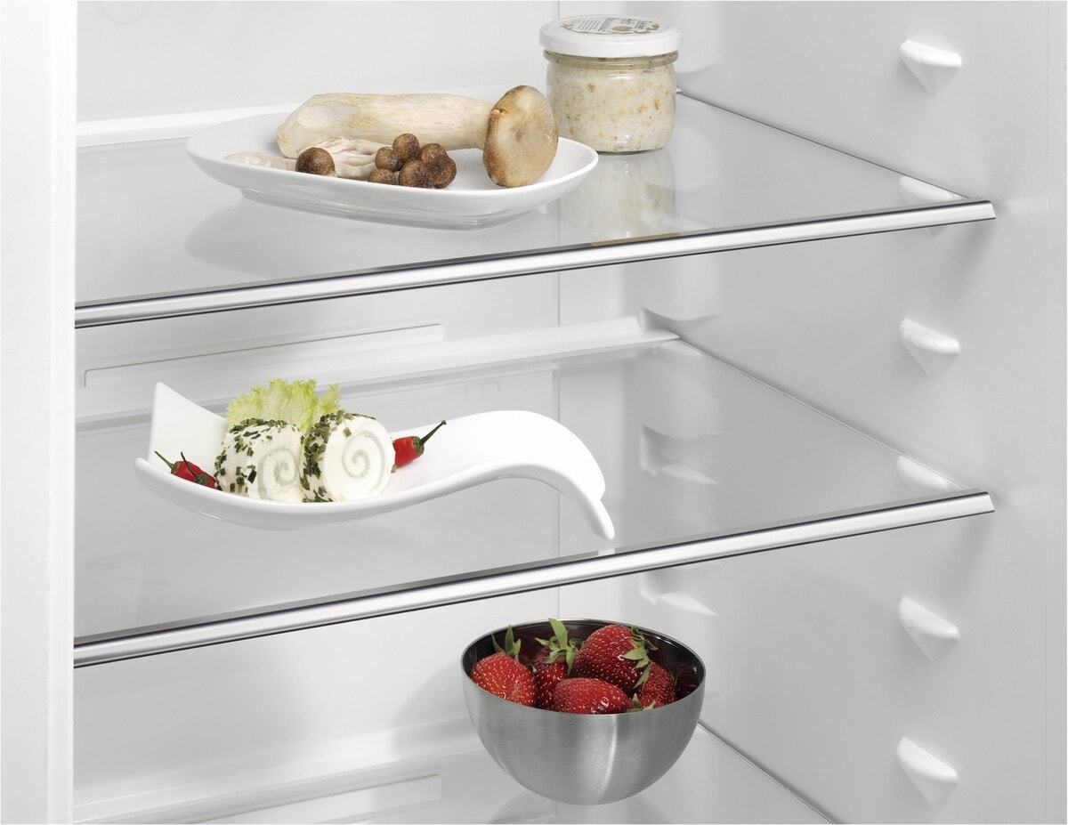 AEG SKE818E9ZC fridge Built-in – image 2