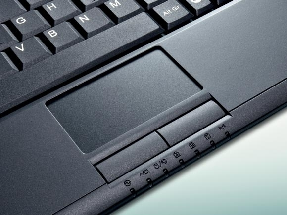 Fujitsu ESPRIMO Mobile U9200 & Port Replicator – image 4