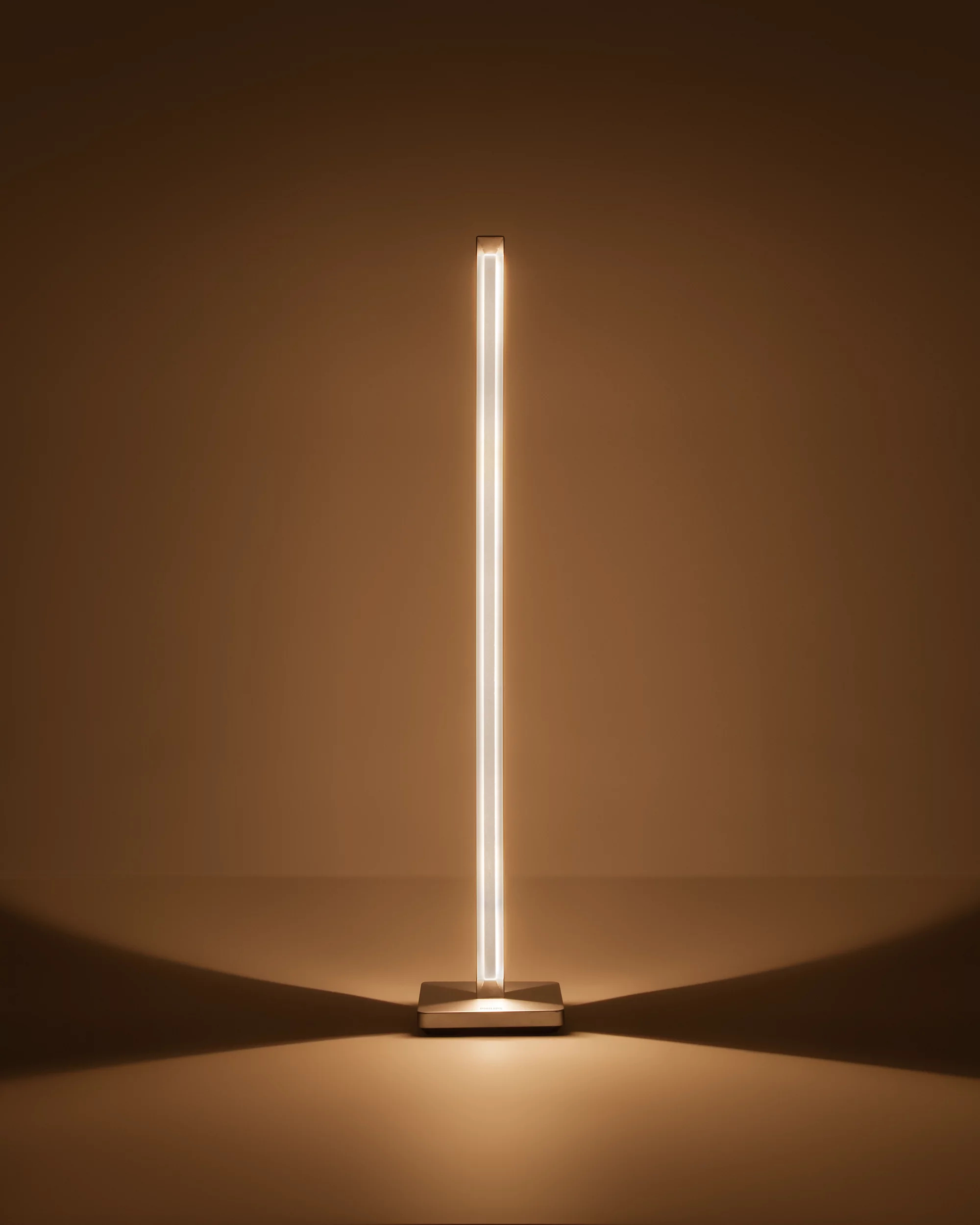 Philips by Signify Philips Hue White ambience 4505948H5 Smart floor lighting Bluetooth/Zigbee – image 2