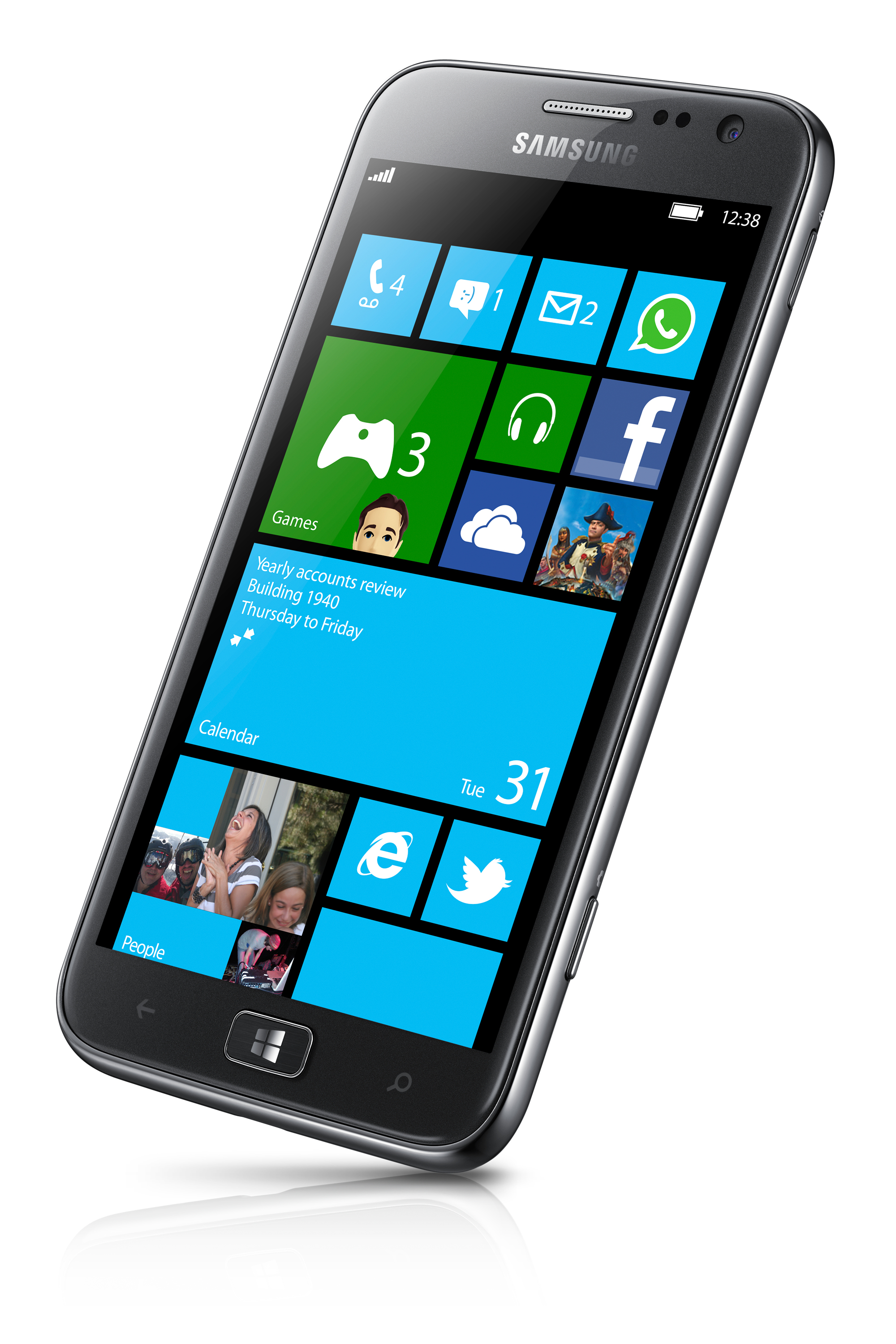 Samsung I8750 12.2 cm (4.8") Single SIM Windows Phone 8 3G Micro-USB B 1 GB 2300 mAh Silver – image 2
