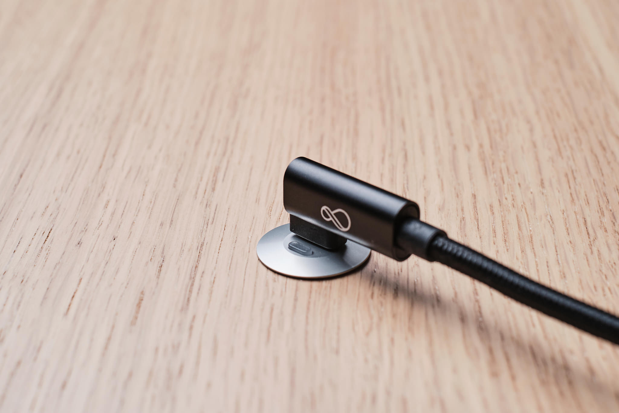 صورة Ochno O-SWO-100-1 USB-C Desktop Embedded Hub