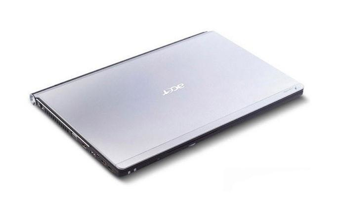 Acer Aspire 8943 Intel® Core™ i7 i7-720QM – image 3
