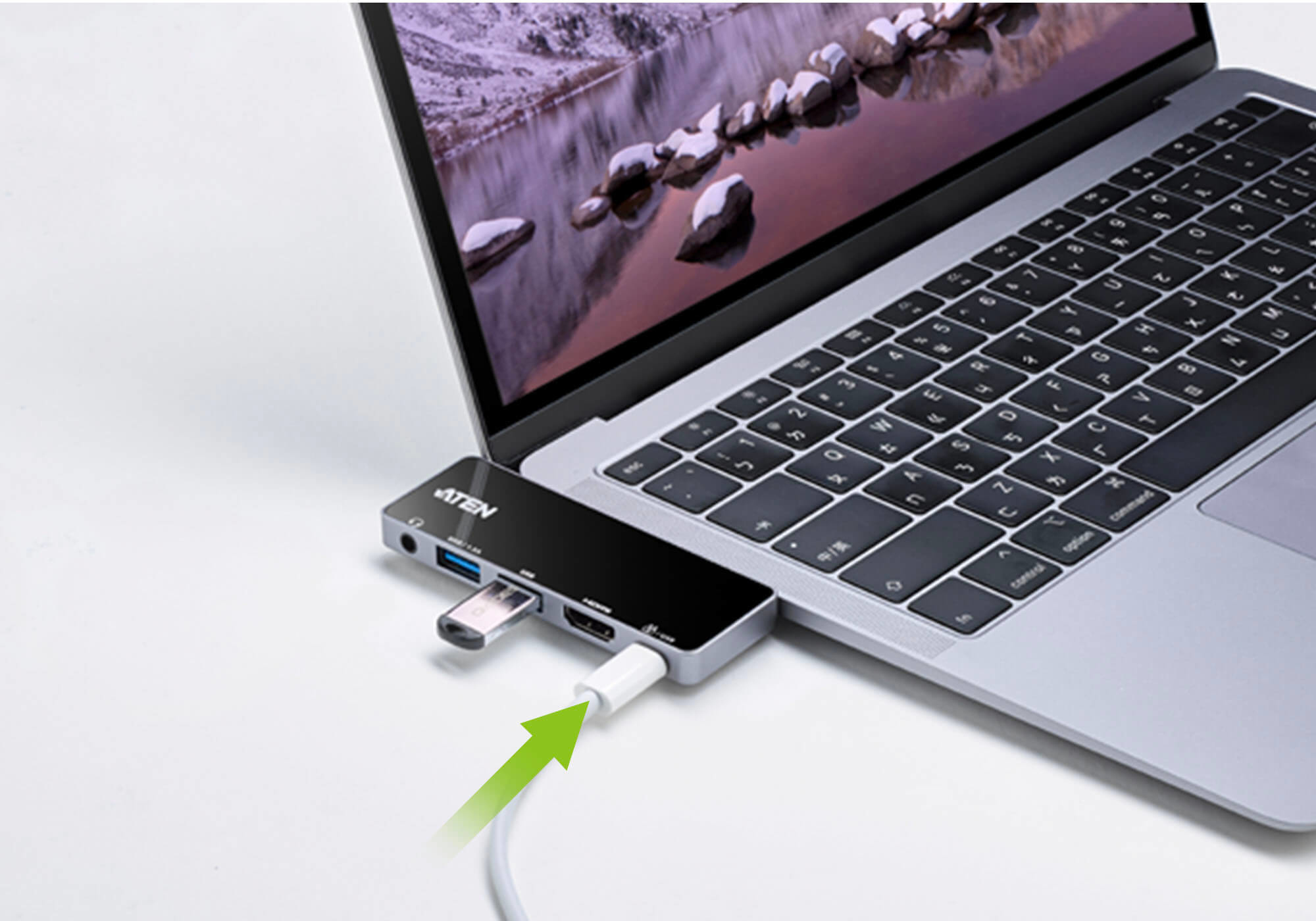 ATEN USB-C Travel Dock with Power Pass-Through – image 8
