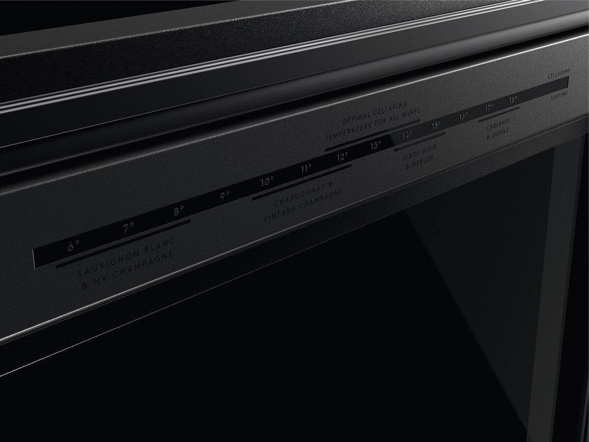 AEG AWUS040B8B Built-in Black 40 bottle(s) – image 2