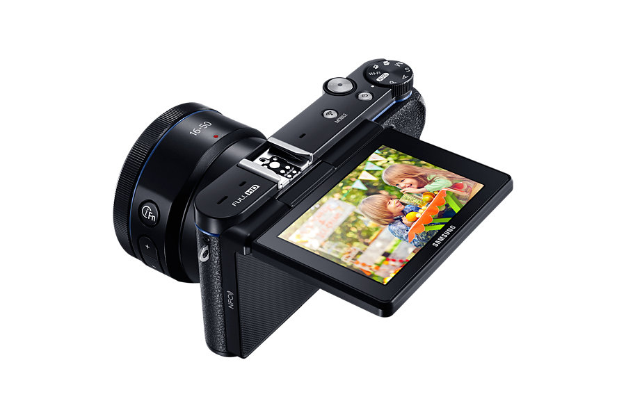 Samsung 3300 + 16-50mm Power Zoom + 50-200mm – image 8