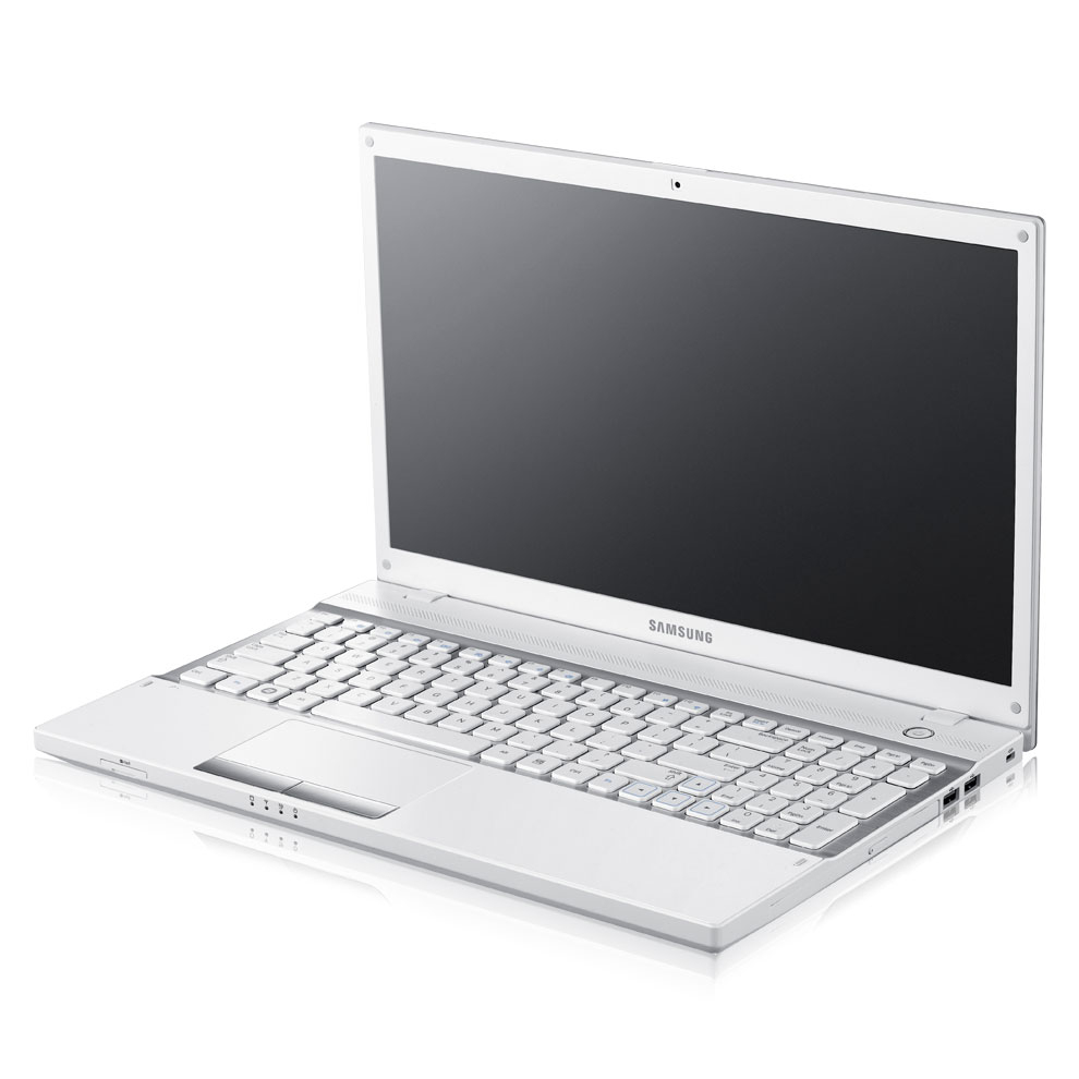 Samsung N NT305V5A-S46J laptop AMD A4 A4-3330MX