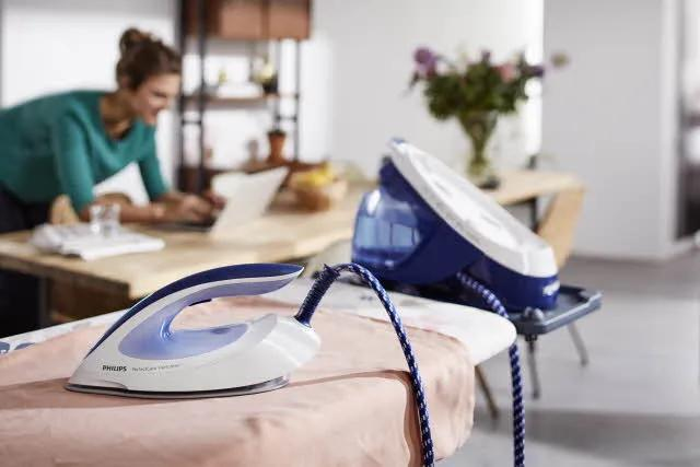 Philips GC8731/20R1 steam ironing station – image 5