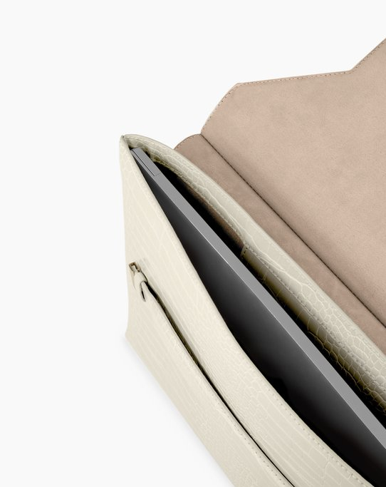iDeal of Sweden June 33 cm (13") Sleeve case Beige – image 7