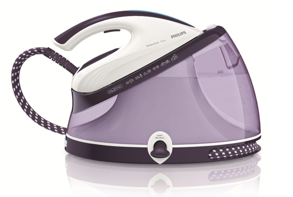Philips PerfectCare Aqua Pressurised steam generator GC8640/07