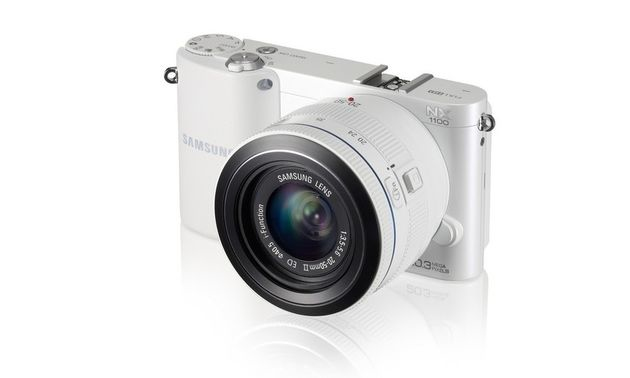 Samsung 1100 + 20-50mm II