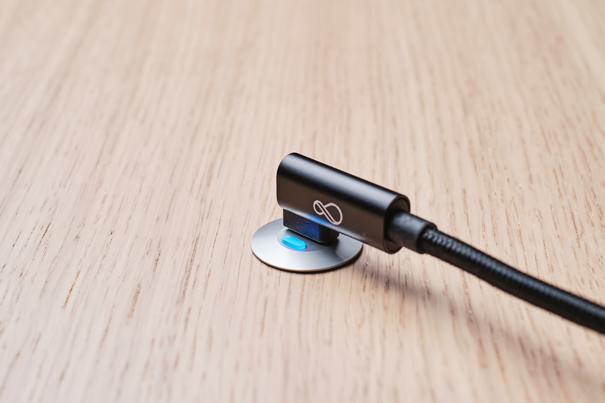 صورة Ochno O-SWO-100-1 USB-C Desktop Embedded Hub