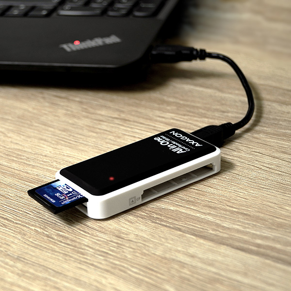Axagon CRE-X1 external 5-slot reader of memory cards – image 6