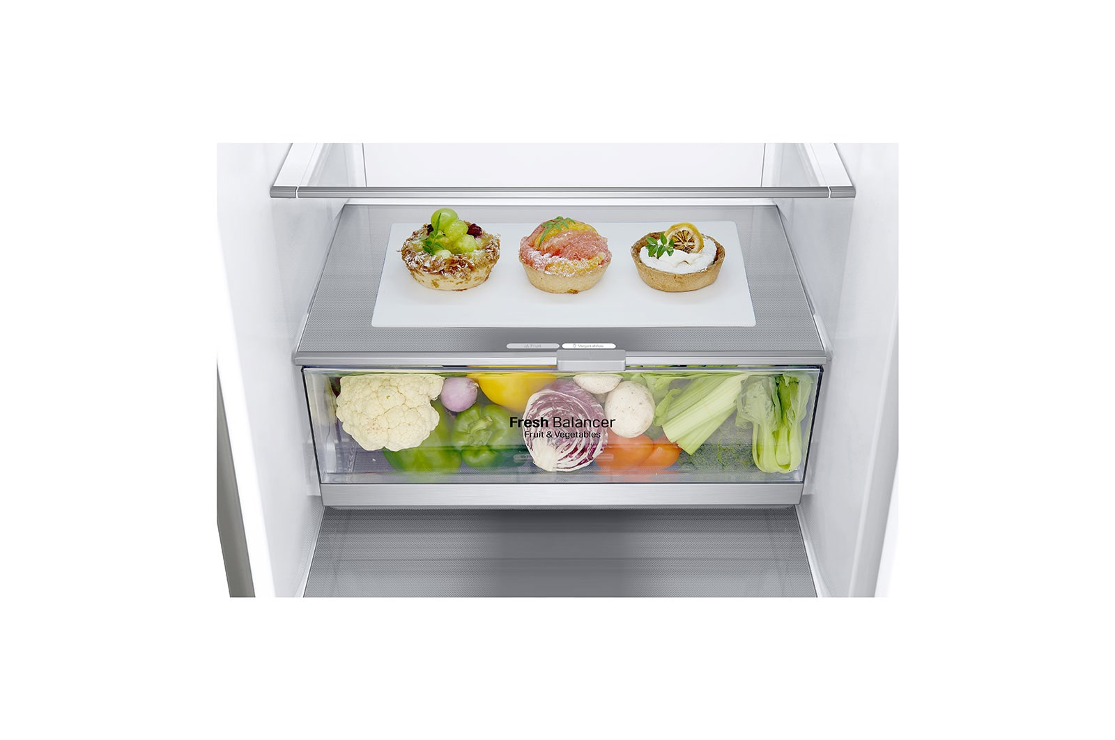 LG GBB92STAXP fridge-freezer Freestanding – image 9