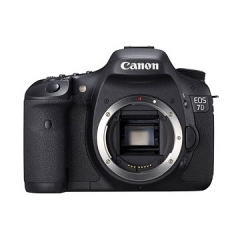 Canon EOS 7D + EF 17-40 IS – image 1