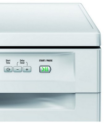 Hotpoint FDFEX11011P dishwasher Freestanding 13 place settings – image 5