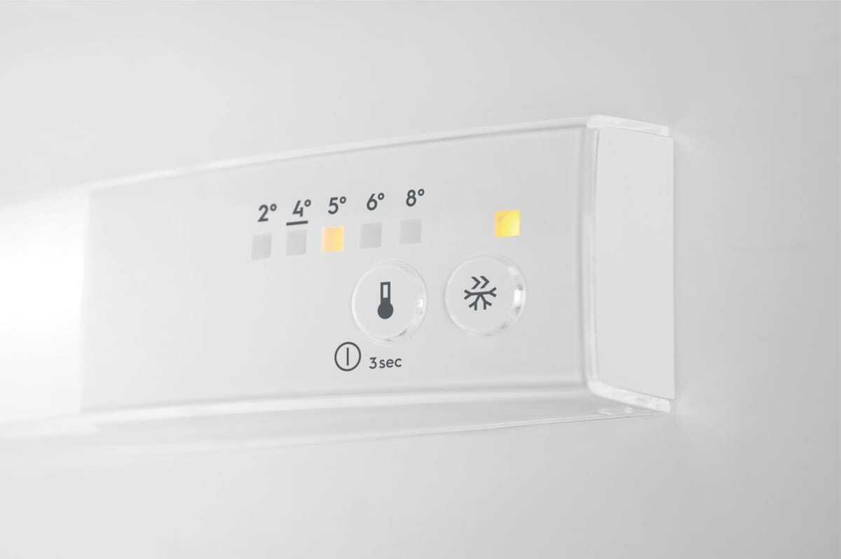 Electrolux KRD6DE18S fridge Built-in – image 8