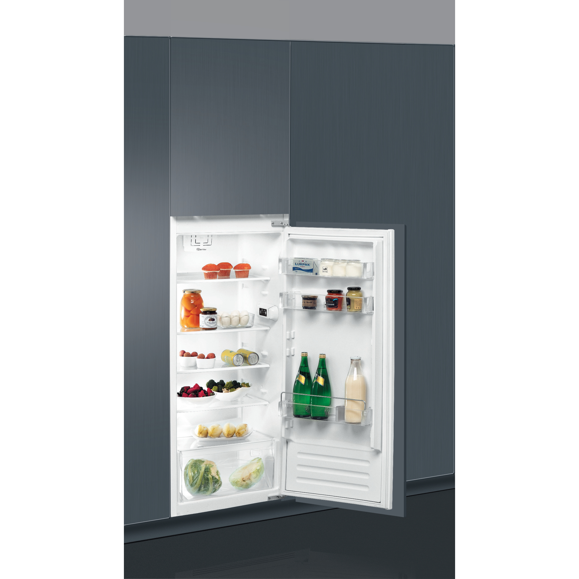 Whirlpool ARG850/A++ fridge Built-in
