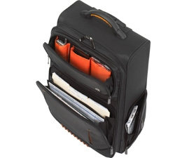 Targus 15.4" Urban Travel Laptop Case – image 3